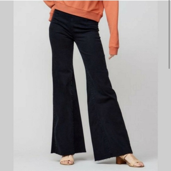 Free People Denim - Free People Drapey A Line Pull On  Bell Bottoms Flare Jeans 29 Black ob890046
